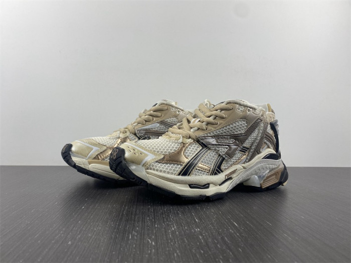 Ba*len*cia*ga track trainer btt-022